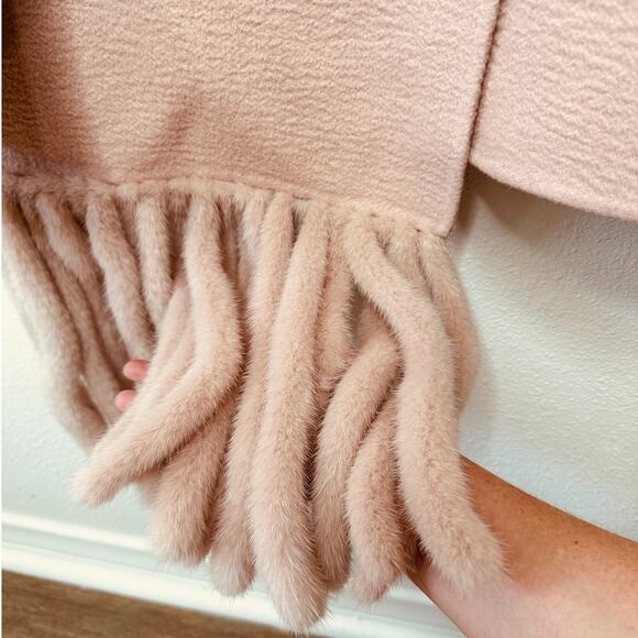 Fendi Muted Pink Button Camel Wool Pleated Sides Dangling Tassel Fringe 42 - Picture 6 of 16